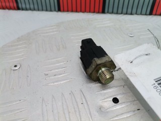 Датчик детонации, ориг. номер 8200680689, 7700866055, Renault Laguna 2001-2005