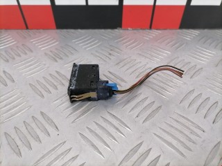 Кнопка антипробуксовочной системы (ABS/ESP), ориг. номер 61318363694, 03052310, BMW 7 E38 1994-1998