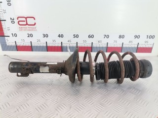 Стойка передняя левая Volkswagen Golf 1991-2000