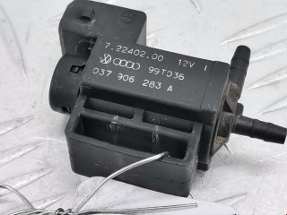 Клапан воздушный, ориг. номер 037906283A, 72240200, Audi A4 1994-1999