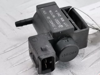 Клапан воздушный, ориг. номер 037906283A, 72240200, Audi A4 1994-1999