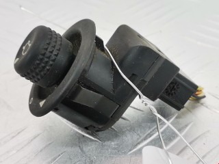 Джойстик регулировки зеркал, ориг. номер 4495427, 938617B676BA, Ford Focus 2001-2005