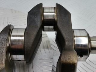 Коленвал, ориг. номер 12201AE001, Nissan X-Trail 2000-2004