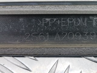 Молдинг двери передней левой, ориг. номер 2S61A20939, 2S61A20939A, Ford Fiesta 1999-2002