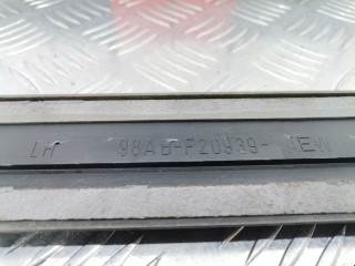 Молдинг двери передней левой, ориг. номер 98ABF20939, Ford Focus 1998-2001