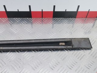 Молдинг двери задней левой, ориг. номер 24411235, 90547387, Opel Corsa 1993-2000