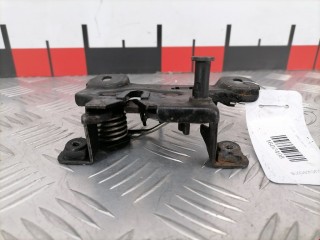 Замок капота, ориг. номер 8D0823509J, Audi A4 1994-1997