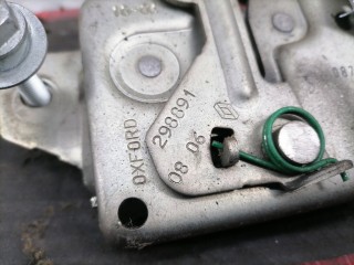 Замок капота, ориг. номер 8200298891, Renault Clio 2003-2013