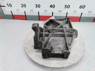 Кронштейн компрессора кондиционера, ориг. номер 028260885A, Audi A4 1994-1997