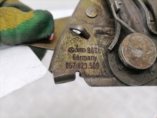 Замок капота, ориг. номер 867823509, 3A0823509, Volkswagen Passat 1988-1997