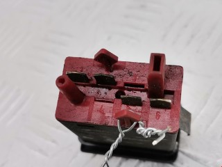 Кнопка антипробуксовочной системы (ABS/ESP), ориг. номер 1J0927134A, Volkswagen Golf 1997-2006