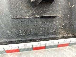 Молдинг двери задней левой, ориг. номер 8200036022, Renault Laguna 1998-2001