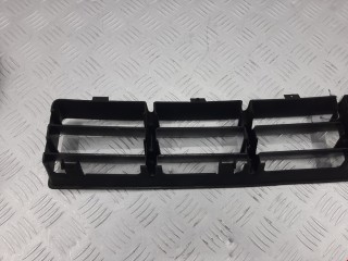 Заглушка (решетка) в бампер, ориг. номер 1J0853677D, 1J0853677, Volkswagen Golf 1991-2000