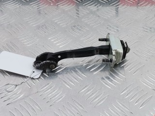 Ограничитель открывания двери передней, ориг. номер 5S6AA23500, Ford Fiesta 2001-2007