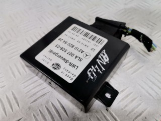 Блок комфорта, ориг. номер A2108206426, 5LA00750803, Mercedes E W210 1999-2002