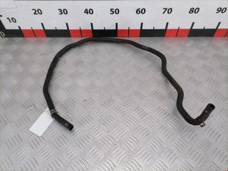 Патрубок радиатора Ford Focus 2001-2005
