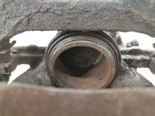 Суппорт передний правый, ориг. номер 4401C7, Citroen C8 2002-2008