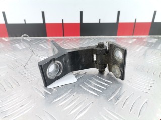 Петля двери Audi 80 1991-1996