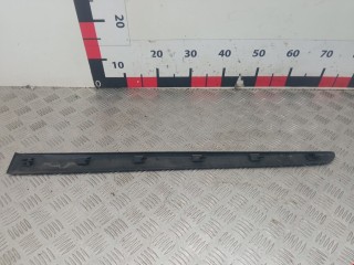Молдинг двери задней правой, ориг. номер 7701060402, Renault Laguna 2001-2005