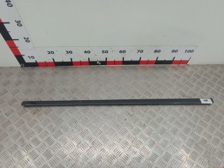 Молдинг двери передней левой Audi A4 1999-2001