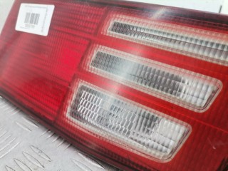 Фонарь крышки багажника правый, ориг. номер MR325948, Mitsubishi Galant 1992-1997