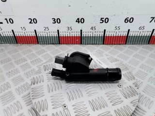 Фланец (тройник) системы охлаждения, ориг. номер 038121132G, Volkswagen Golf 2003-2009
