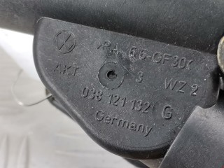Фланец (тройник) системы охлаждения, ориг. номер 038121132G, Volkswagen Golf 2003-2009
