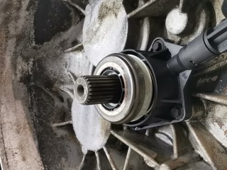 КПП механическая (МКПП) 6-ступенчатая, ориг. номер 4M5R7002CC, 1352856, Ford C-Max 2007-2010