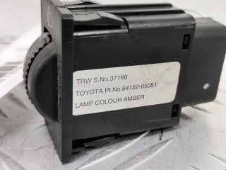 Кнопка корректора фар, ориг. номер 8415205051, Toyota Avensis 2003-2006