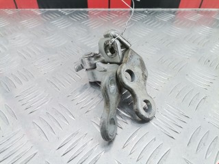 Петля двери передней правой Ford Focus 1998-2001