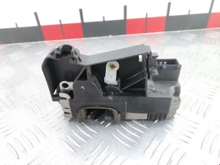Замок двери передней правой, ориг. номер 24444016, Opel Astra 1994-2002