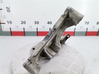 Кронштейн двигателя, ориг. номер 112318H800, Nissan X-Trail 2000-2004