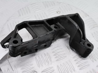 Кронштейн двигателя Opel Zafira 1999-2003