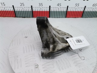 Кронштейн двигателя, ориг. номер 8200072747, Renault Scenic 2006-2009