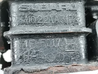 Подушка крепления двигателя, ориг. номер 41022FA092, 41022AA310, Subaru Impreza 1992-1996