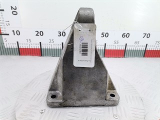 Кронштейн двигателя Land Rover Discovery 1998-2002