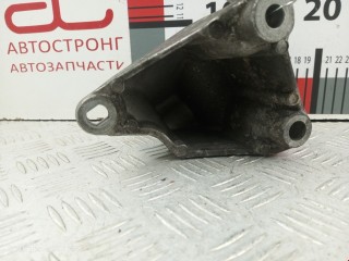 Кронштейн двигателя, ориг. номер 113320021R, Renault Scenic 2006-2009