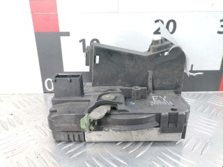 Замок двери передней правой, ориг. номер 24444016, Opel Zafira 1999-2003