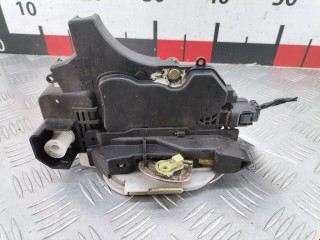 Замок двери передней правой, ориг. номер 5715A409, Mitsubishi Colt 2002-2012