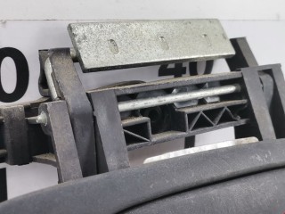 Ручка наружная передняя правая, ориг. номер 24443949, Opel Astra 1994-2002
