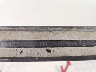 Молдинг двери задней левой, ориг. номер 1M0853535C, Seat Leon 1999-2005