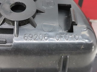 Ручка внутренняя задняя левая, ориг. номер 692060F010, Toyota Corolla Verso 2004-2007