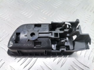 Ручка внутренняя задняя правая, ориг. номер 692050F010, 692050F00, Toyota Corolla Verso 2004-2007
