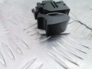 Кнопка стеклоподъемника, ориг. номер 848100F010, Toyota Corolla Verso 2004-2007
