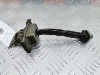 Ограничитель открывания двери передней, ориг. номер XS4AA23500BA, Ford Focus 1998-2001