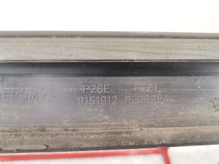 Молдинг двери передней правой, ориг. номер 9151912, 9203784, Volvo V70 2000-2004