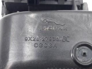 Лючок топливного бака, ориг. номер 9X2327936BC, Jaguar XF 2007-2011