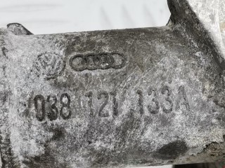 Фланец (тройник) системы охлаждения, ориг. номер 038121133A, Volkswagen Caddy 1995-2004