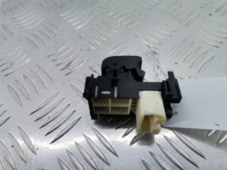 Кнопка стеклоподъемника, ориг. номер 848100D030, Toyota Yaris 2005-2009