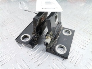 Петля двери задней правой Volvo V70 2000-2004